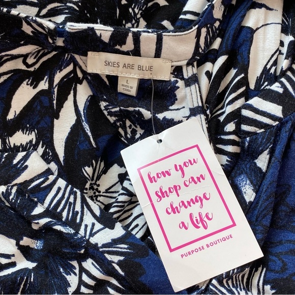 Skies Are Blue Floral Maxi Dress - Picture 10 of 13